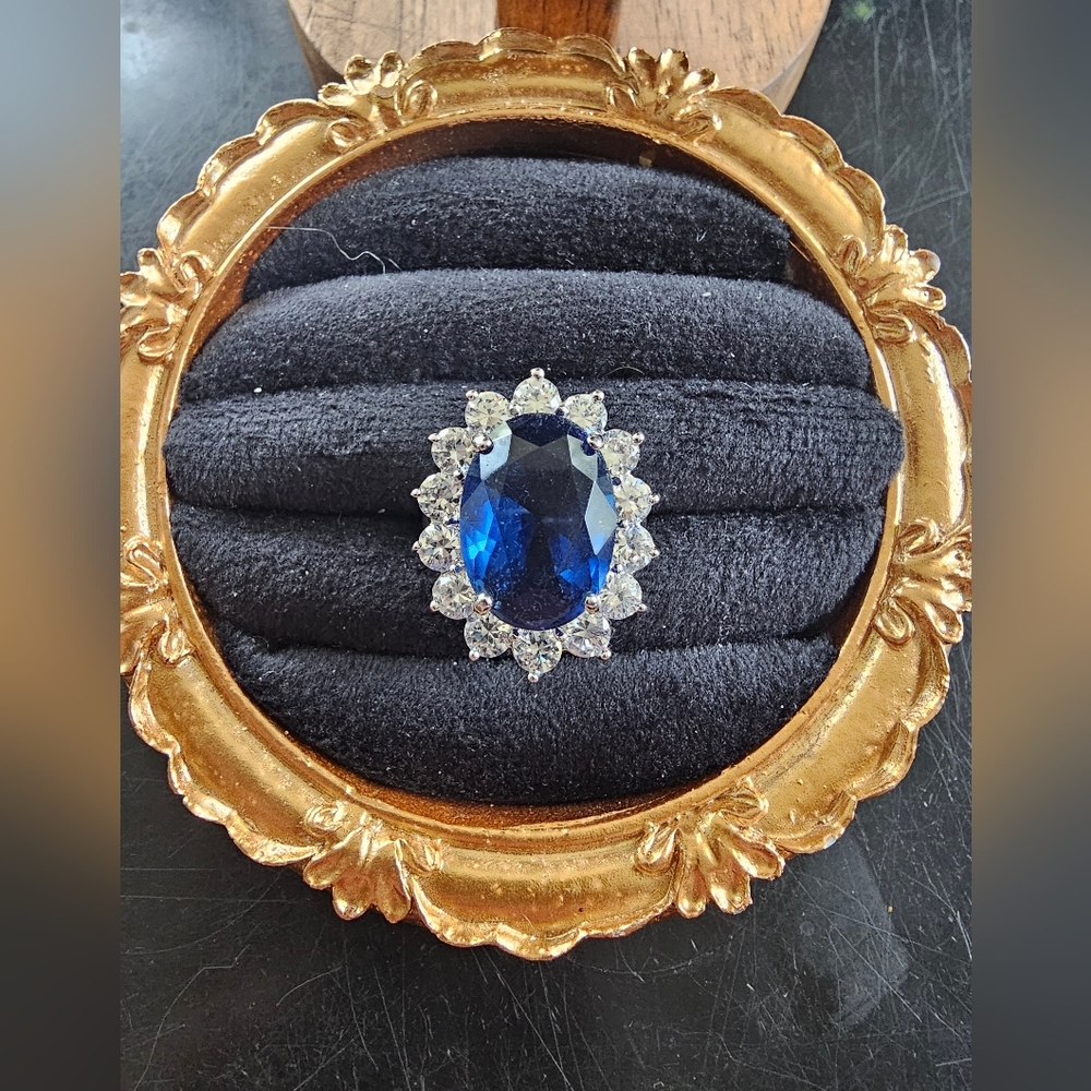 Vintage Coctail Ring Size 7 - Picture 1 of 6